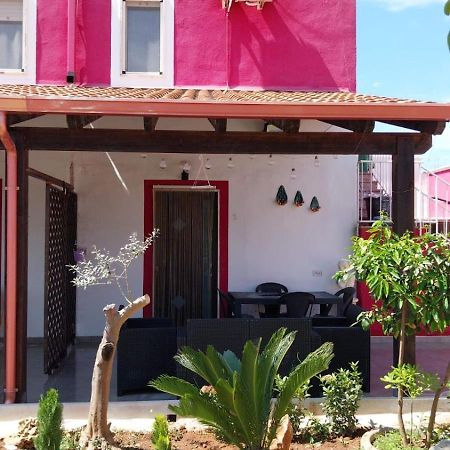 Holiday House Apartment Porto Cesareo Exterior photo
