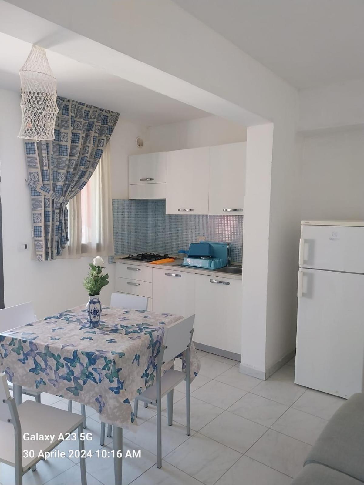 Holiday House Apartment Porto Cesareo Exterior photo